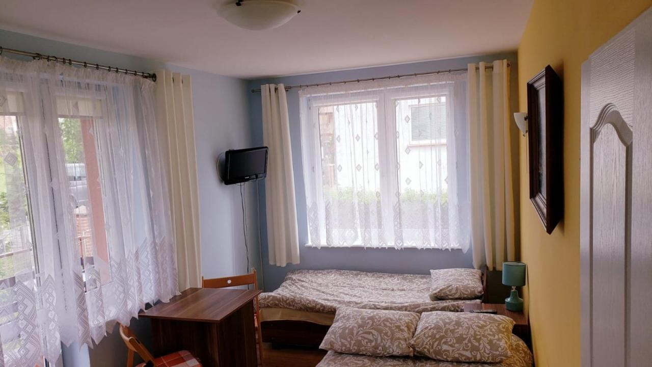 Willa Wega - Pokoje Goscinne I Domki Sianozety Exterior foto