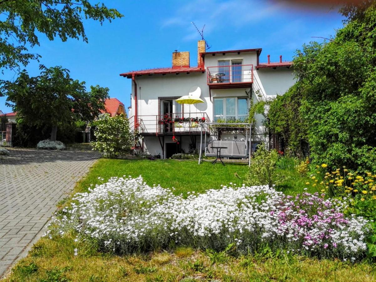 Willa Wega - Pokoje Goscinne I Domki Sianozety Exterior foto