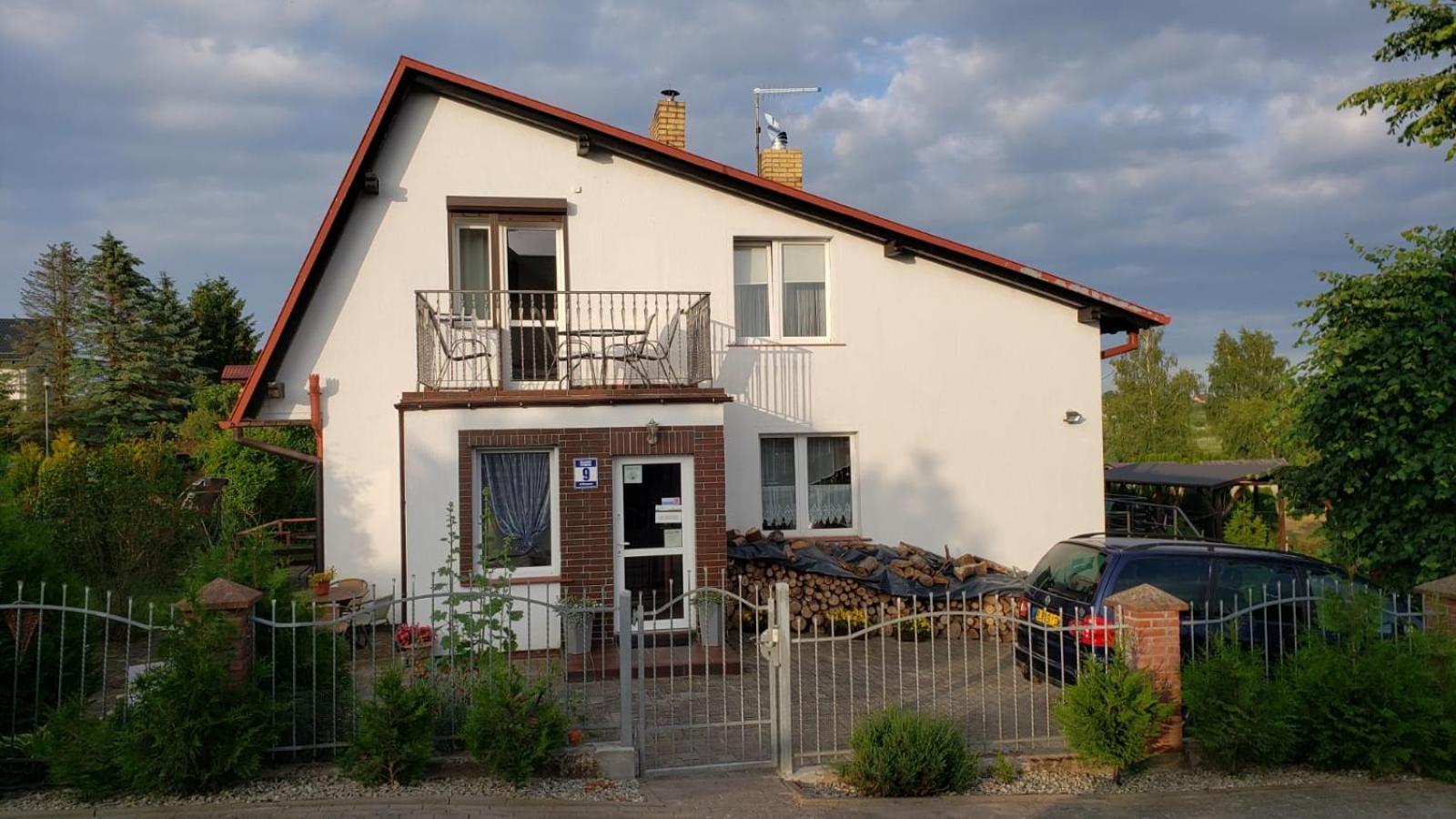 Willa Wega - Pokoje Goscinne I Domki Sianozety Exterior foto